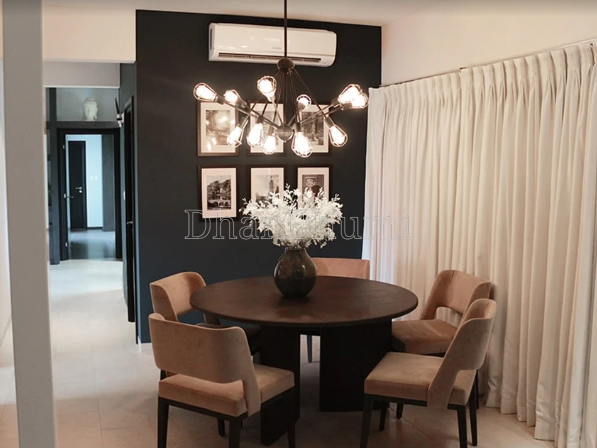 property_images/1776237011_69df39d38fde8.png