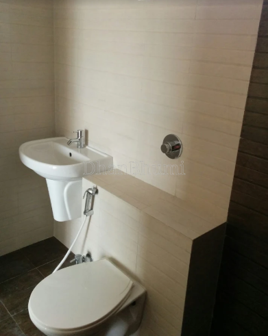 property_images/1776339830_69e0cb760512c.png