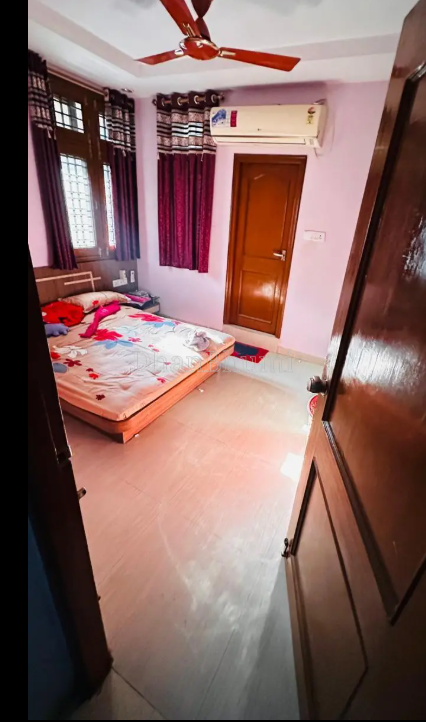 property_images/1776408093_69e1d61de4def.png