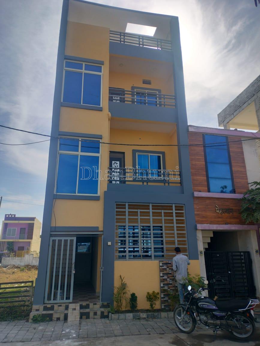 property_images/1776859516_69e8b97cb6cc6.jpeg