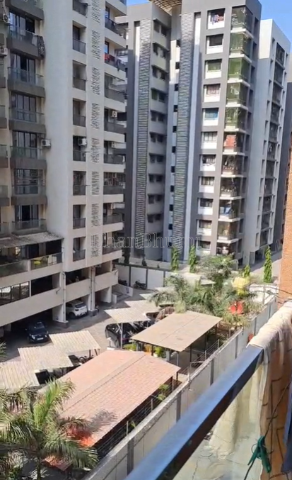 property_images/1777011767_69eb0c372446e.png