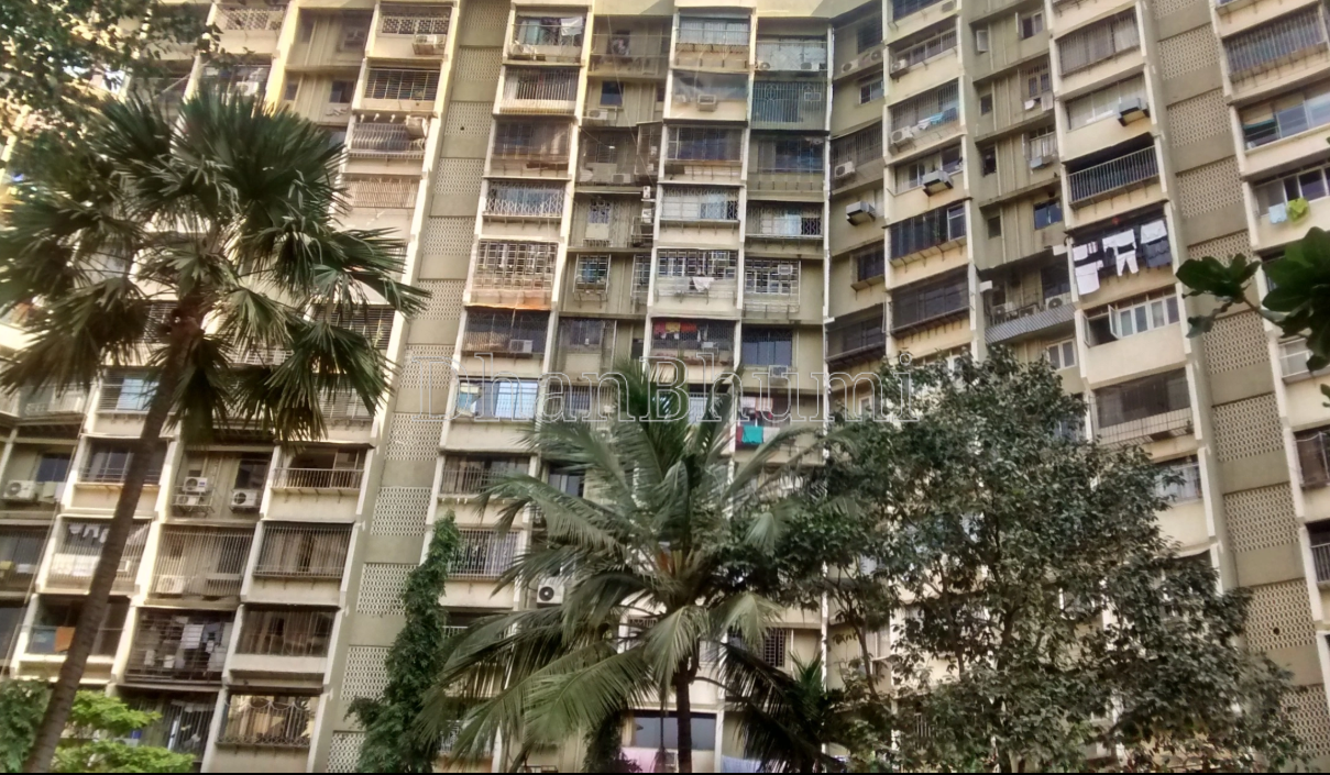 property_images/1777014596_69eb1744d998d.png
