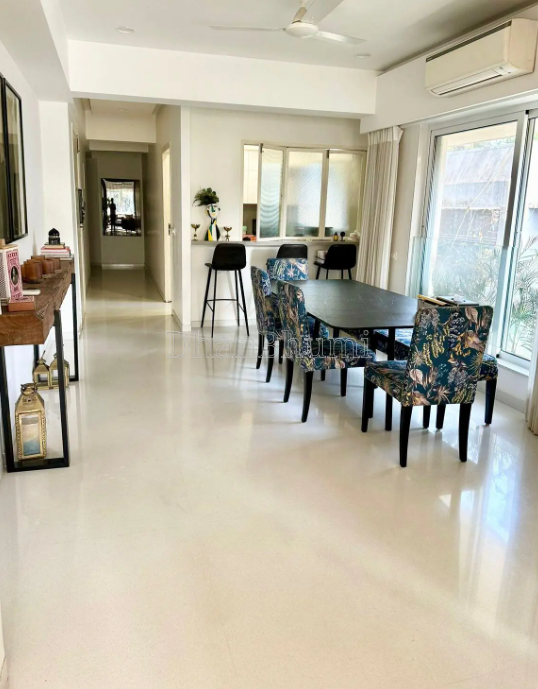 property_images/1777268344_69eef678f0ca7.png