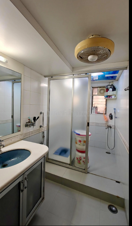 property_images/1777359065_69f058d95baa1.png