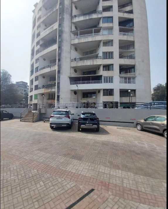 property_images/1777368982_69f07f966c76e.png
