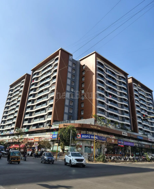 property_images/1777445354_69f1a9ea7c8e8.png