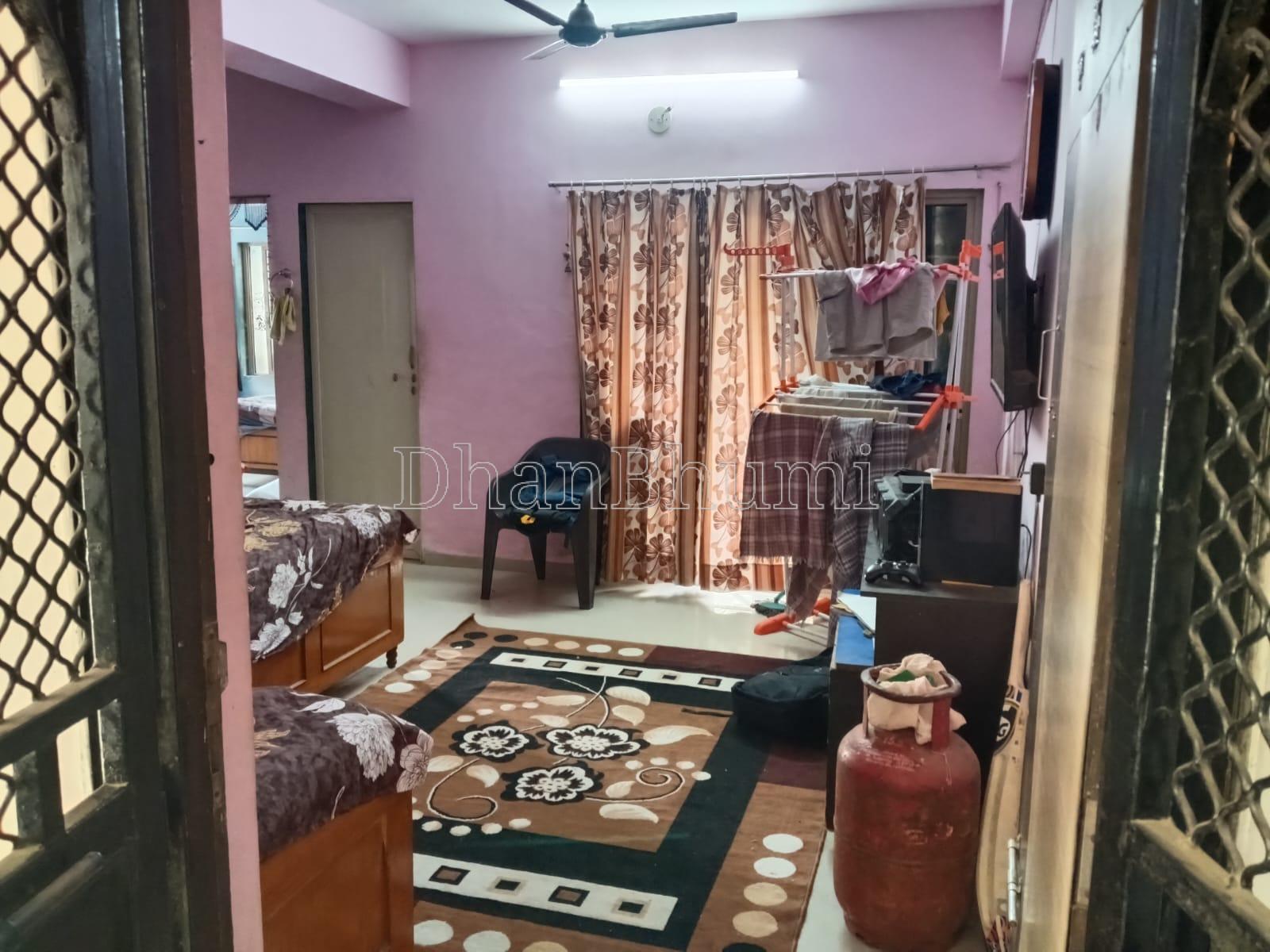 property_images/2_bhk_flatapartment_in_ahmedabad_1779427918_6a0fea4ee47bf.jpg
