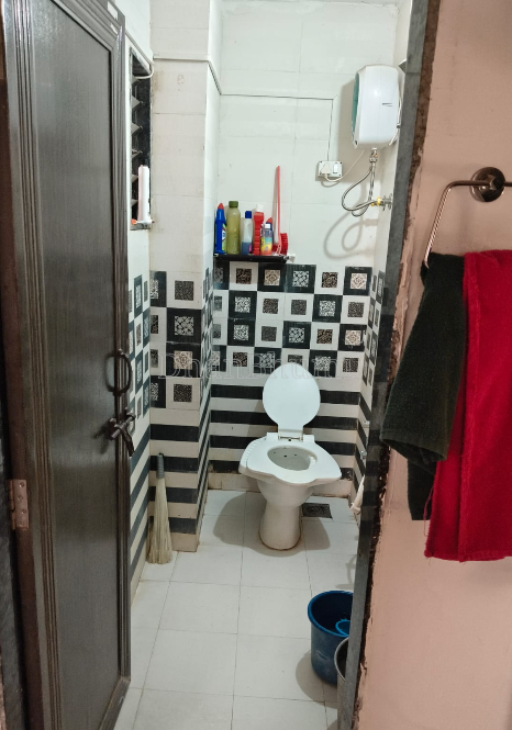 property_images/2_bhk_flatapartment_in_bhavnagar_1778920926_6a082dde1d69e.PNG