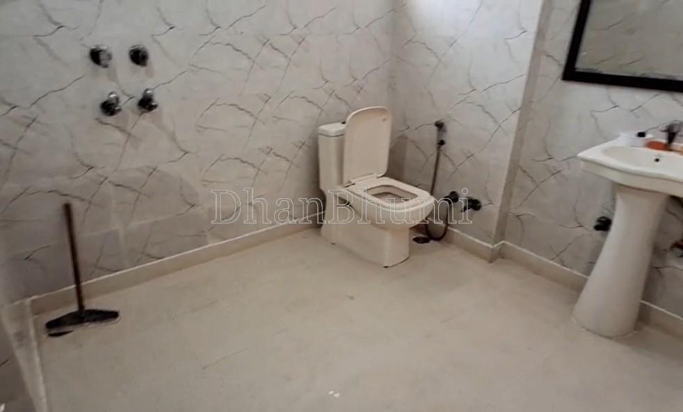 property_images/2_bhk_flatapartment_in_delhi_1779350228_6a0ebad455086.jpg