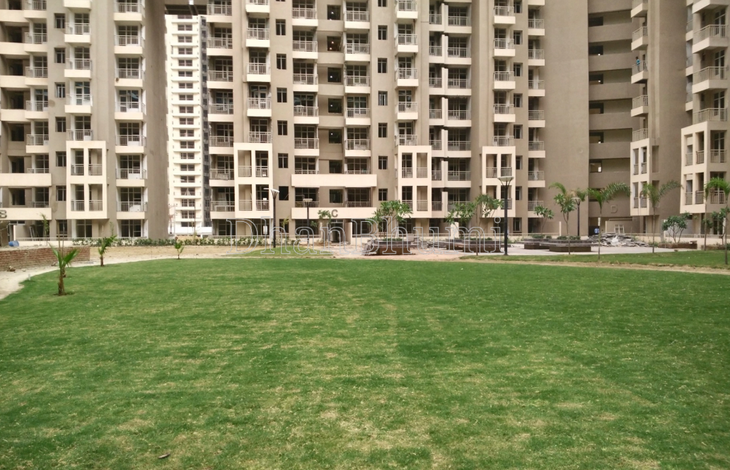 property_images/2_bhk_flatapartment_in_greater_noida_1778231170_69fda782a615a.png