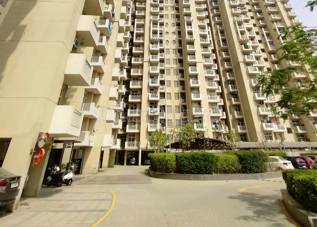 property_images/2_bhk_flatapartment_in_greater_noida_1778241637_69fdd065cd144.png