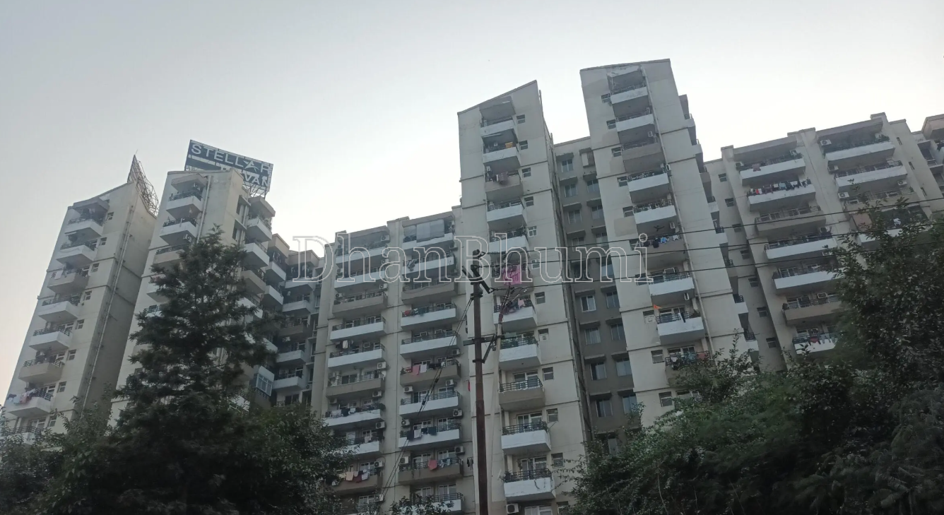 property_images/2_bhk_flatapartment_in_greater_noida_1778304700_69fec6bccb013.png