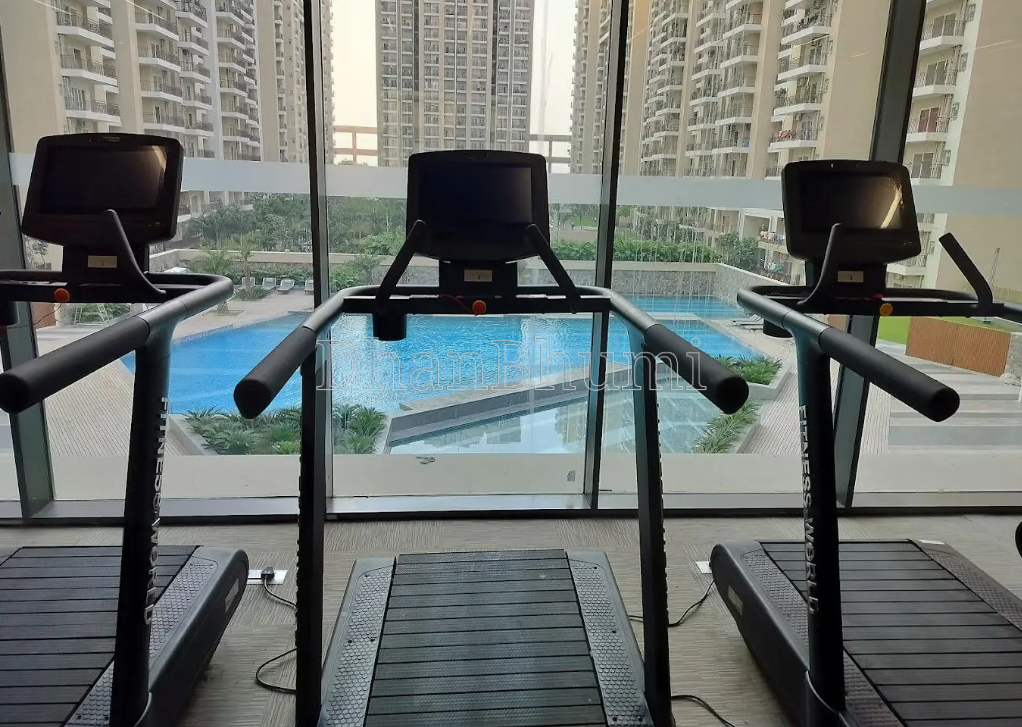 property_images/2_bhk_flatapartment_in_greater_noida_1778304970_69fec7caa2f0f.png