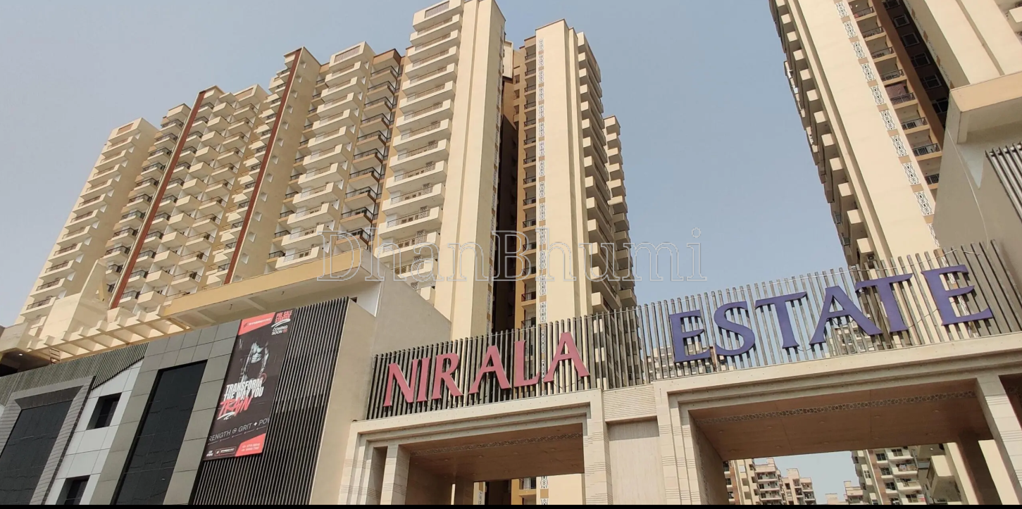 property_images/2_bhk_flatapartment_in_greater_noida_1778308492_69fed58ca01d2.png