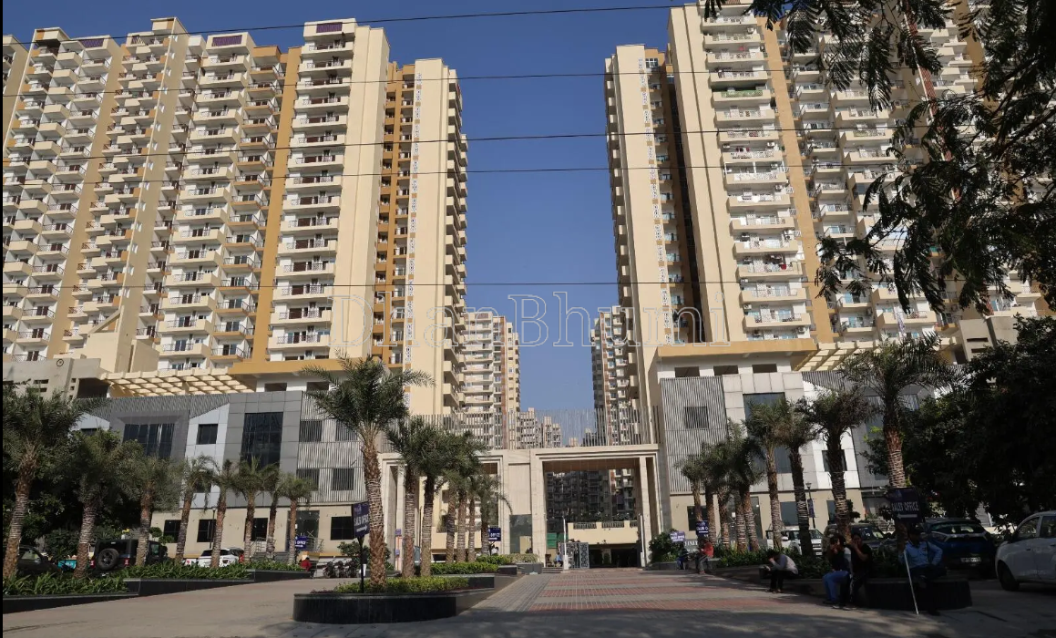 property_images/2_bhk_flatapartment_in_greater_noida_1778308493_69fed58de5f19.png