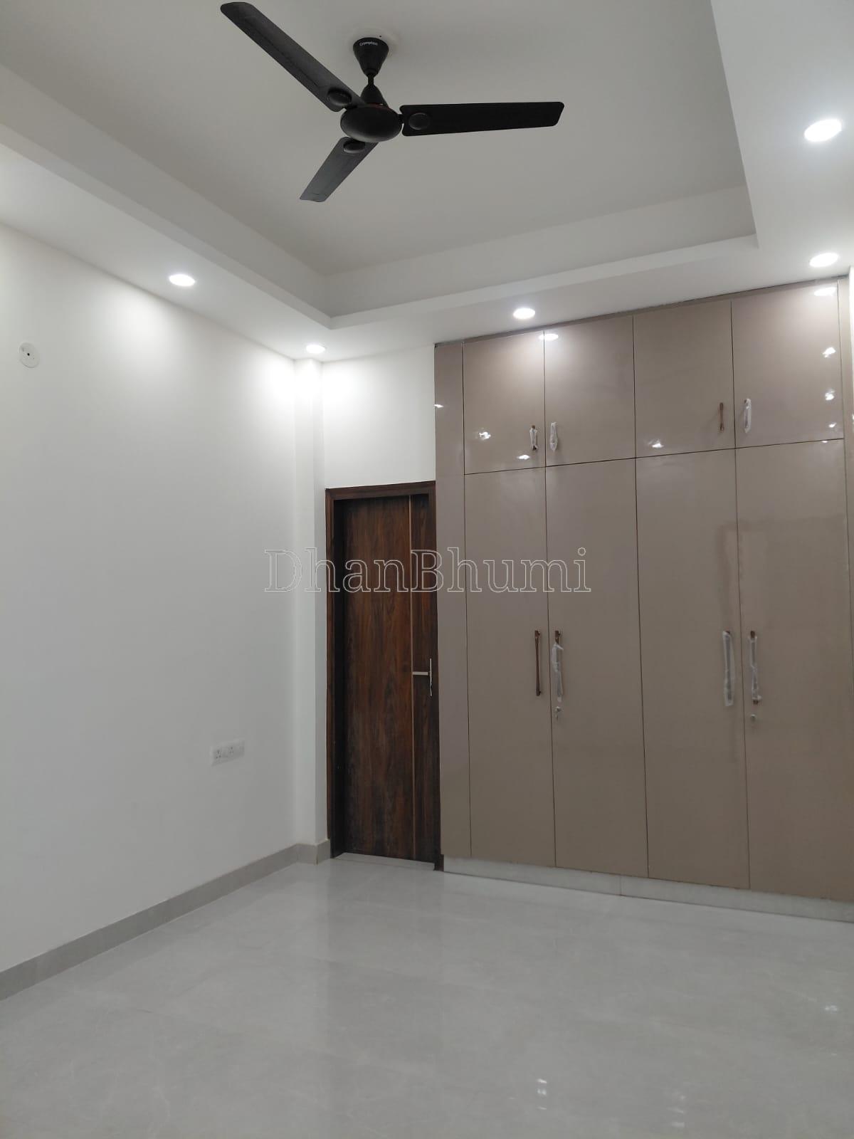 property_images/2_bhk_flatapartment_in_noida_1778477931_6a016b6bbd2d3.jpeg