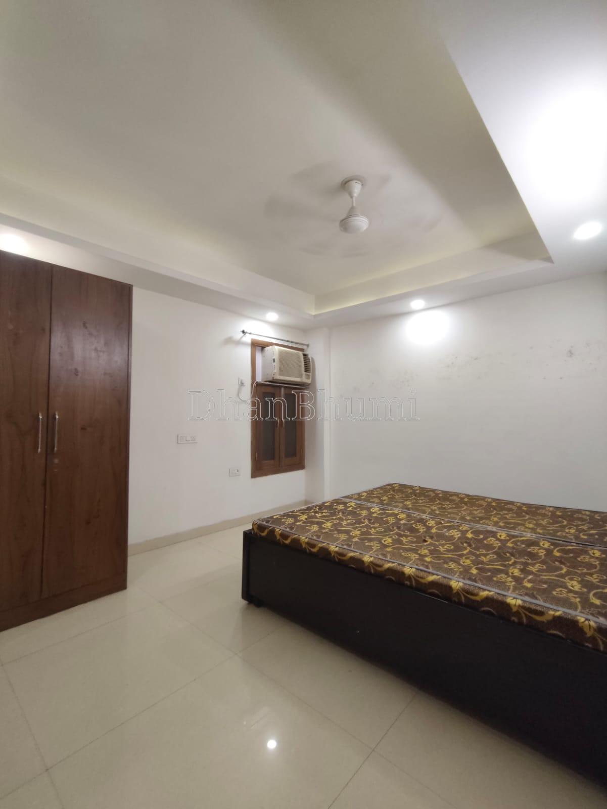 property_images/2_bhk_independent_builder_floor_in_delhi_1778328050_69ff21f289b58.jpeg