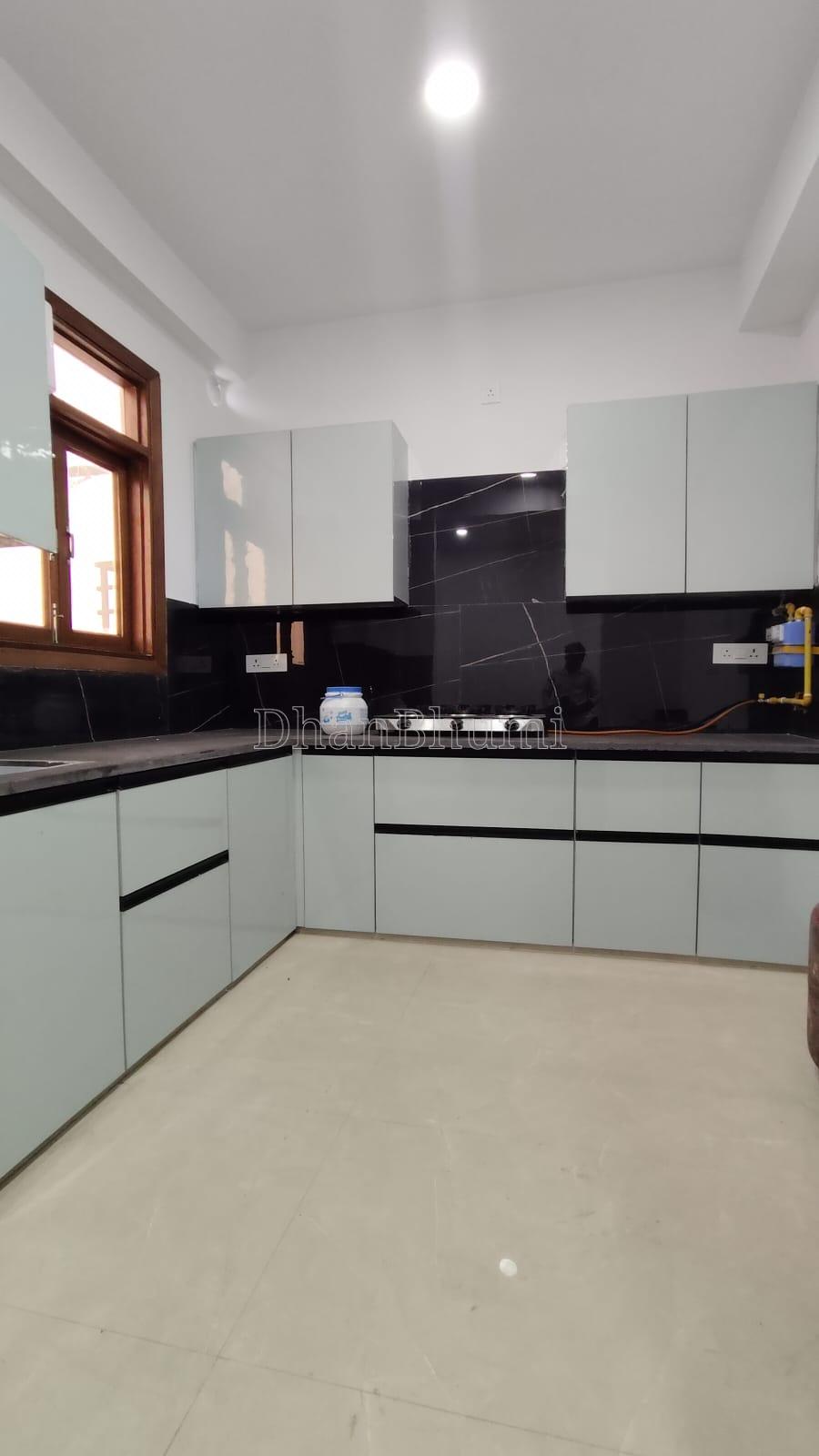 property_images/3_bhk_independent_builder_floor_in_delhi_1777899579_69f8983b6cb98.jpg