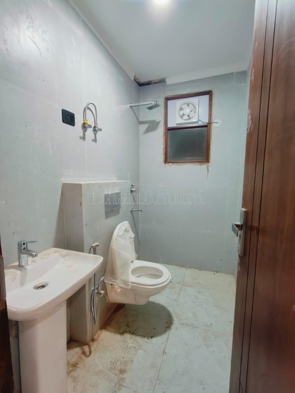 property_images/3_bhk_independent_builder_floor_in_delhi_1777962726_69f98ee607c99.jpeg