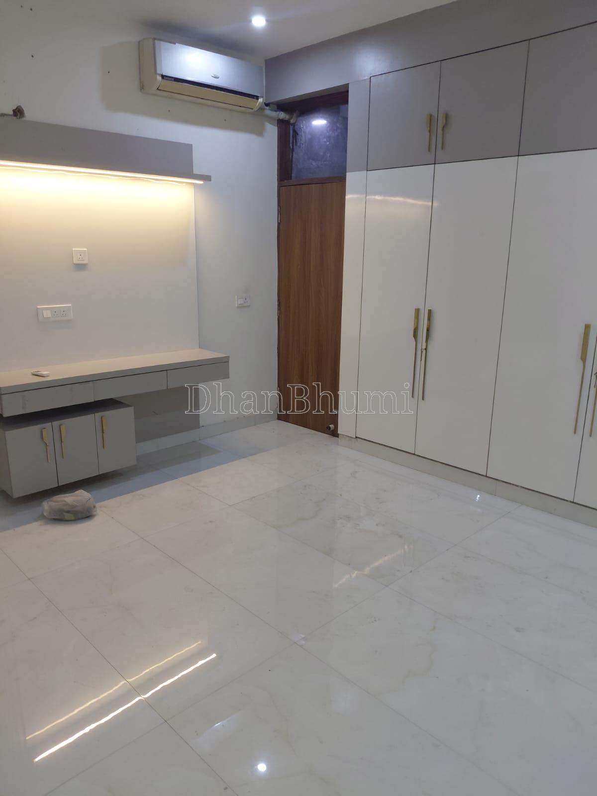 property_images/3_bhk_independent_builder_floor_in_noida_1777717043_69f5cf33d50a3.jpeg
