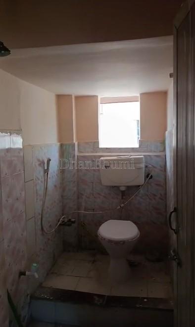 property_images/3_bhk_independent_builder_floor_in_south_24_parganas_1778915695_6a08196f68e2a.jpg