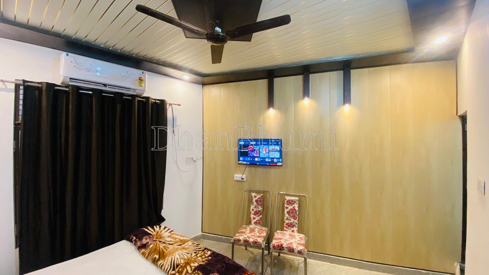 property_images/hotelresort_in_prayagraj_1777880003_69f84bc365234.jpeg
