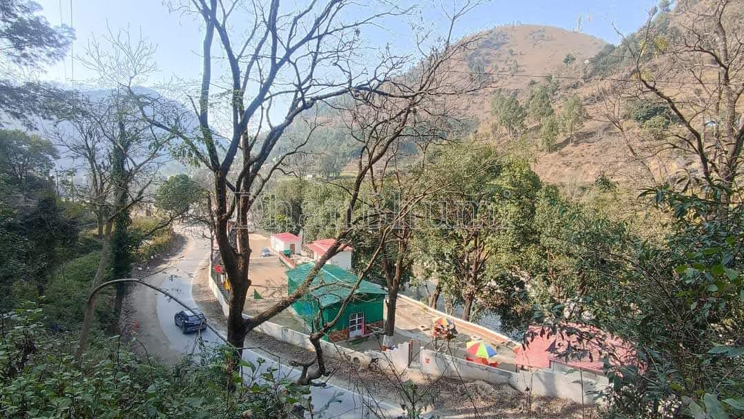property_images/plot_in_bageshwar_1777629054_69f4777e8386a.jpeg