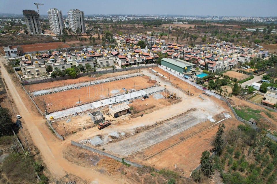 property_images/plot_in_bangalore_1778949851_6a089edbd7d12.jpg