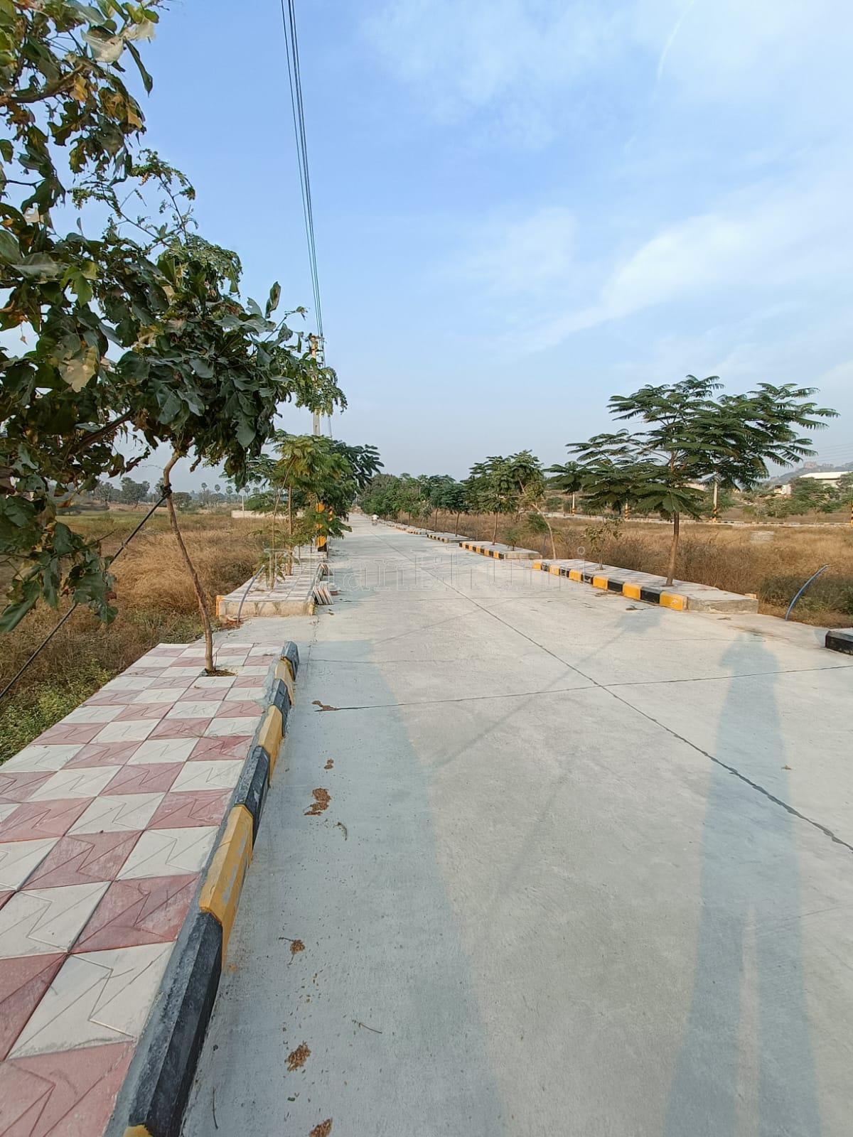 property_images/plot_in_hyderabad_1778743108_6a0577446a213.jpeg