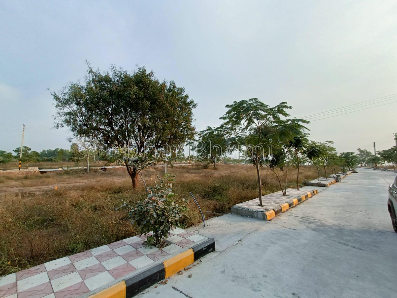 property_images/plot_in_hyderabad_1778743108_6a0577449705f.jpeg