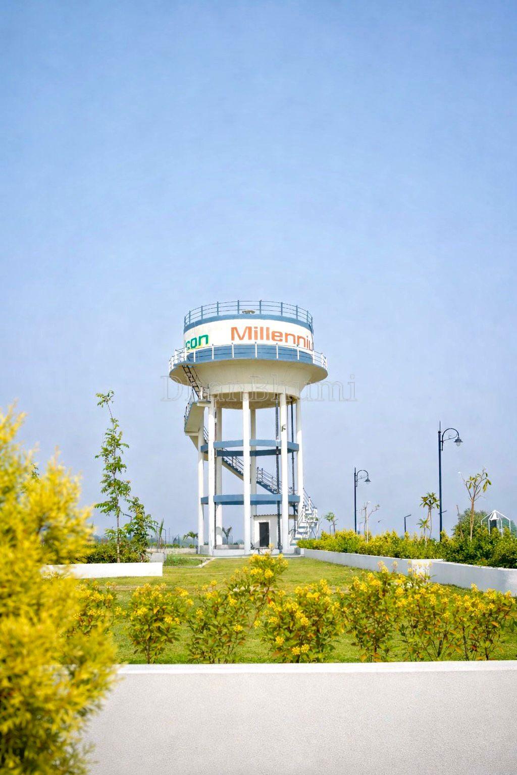 property_images/plot_in_indore_1778786655_6a06215f9bf4f.jpg