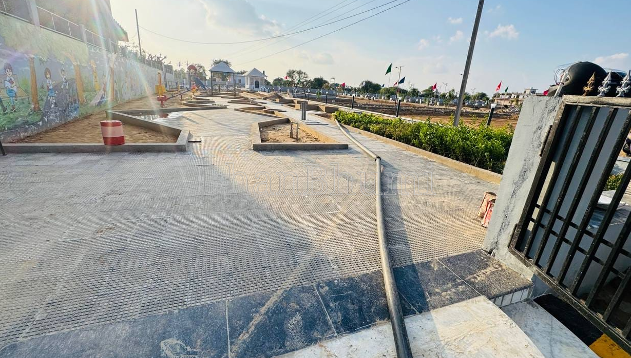 property_images/plot_in_jaipur_1778932036_6a08594464949.png