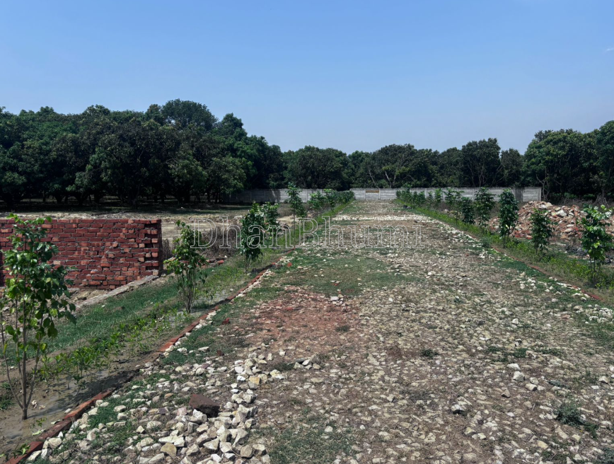 property_images/plot_in_lucknow_1778757861_6a05b0e5a7ef8.PNG