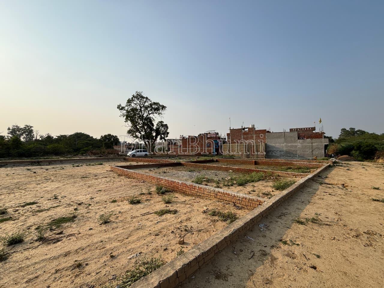 property_images/plot_in_lucknow_1778912774_6a080e0630c22.jpeg