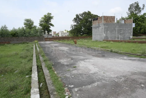 property_images/plot_in_lucknow_1779095646_6a0ad85e84b08.png