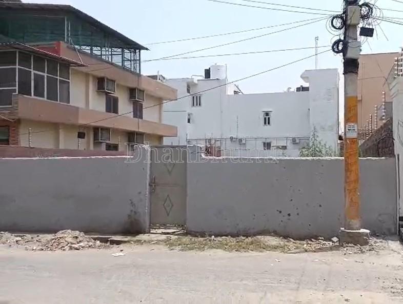 property_images/plot_in_mathura_1778828817_6a06c61121e49.jpg