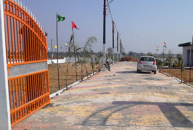 property_images/plot_in_noida_1779090145_6a0ac2e1de89b.png