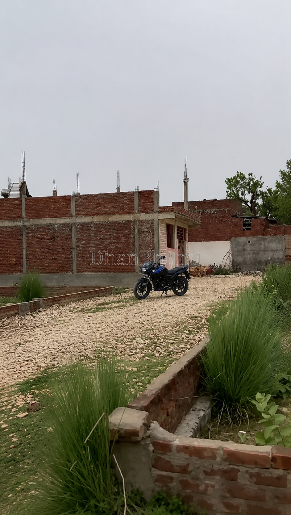 property_images/plot_in_prayagraj_1779277197_6a0d9d8d5bb63.png