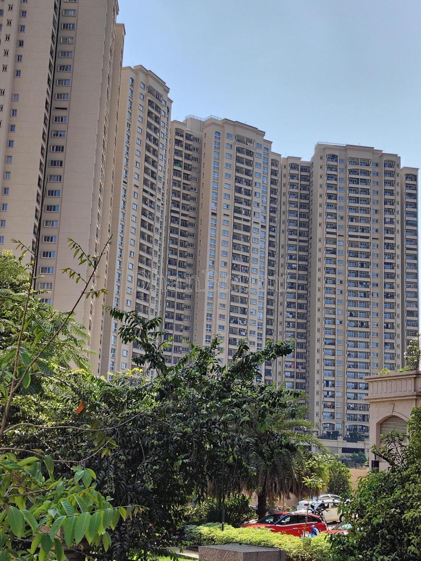 Raheja Reserve